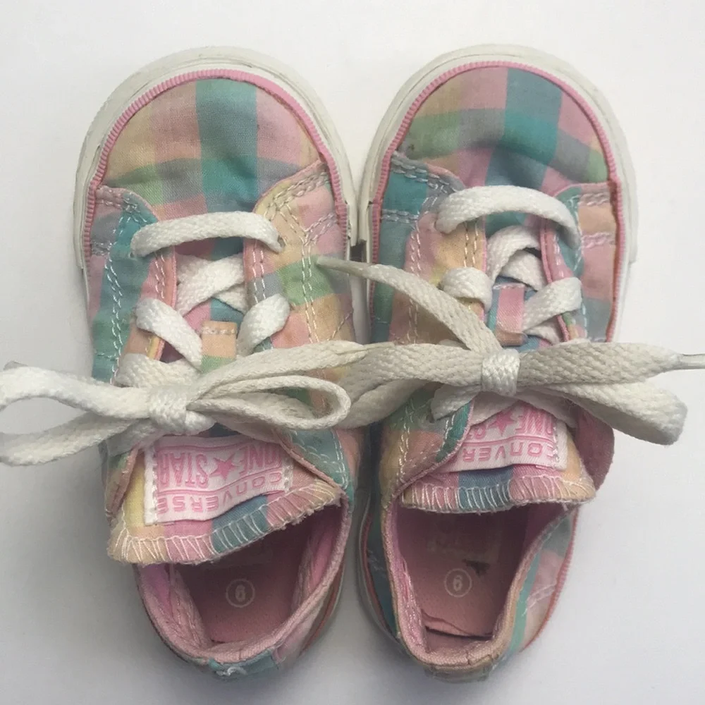 Stride Rite/Converse Sneakers (size 6)